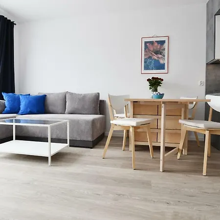 Krokus 2 Z Garazem Apartmán Kolobřeh